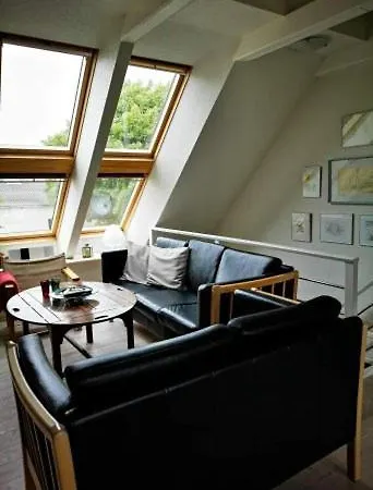 Hvirrekaergaard, Midt I Naturen. Bed & Breakfast *