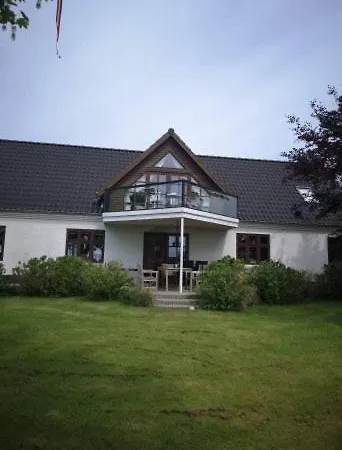 Hvirrekaergaard, Midt I Naturen. Bed & Breakfast *